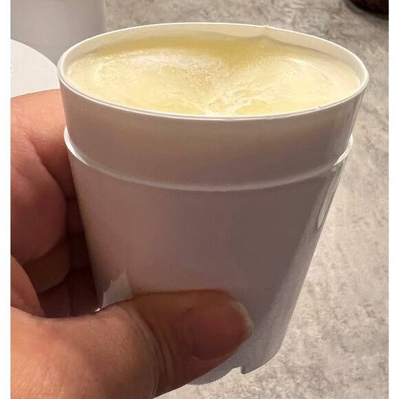 Handmade Aluminum Free Deodorant - Picture 2 of 5